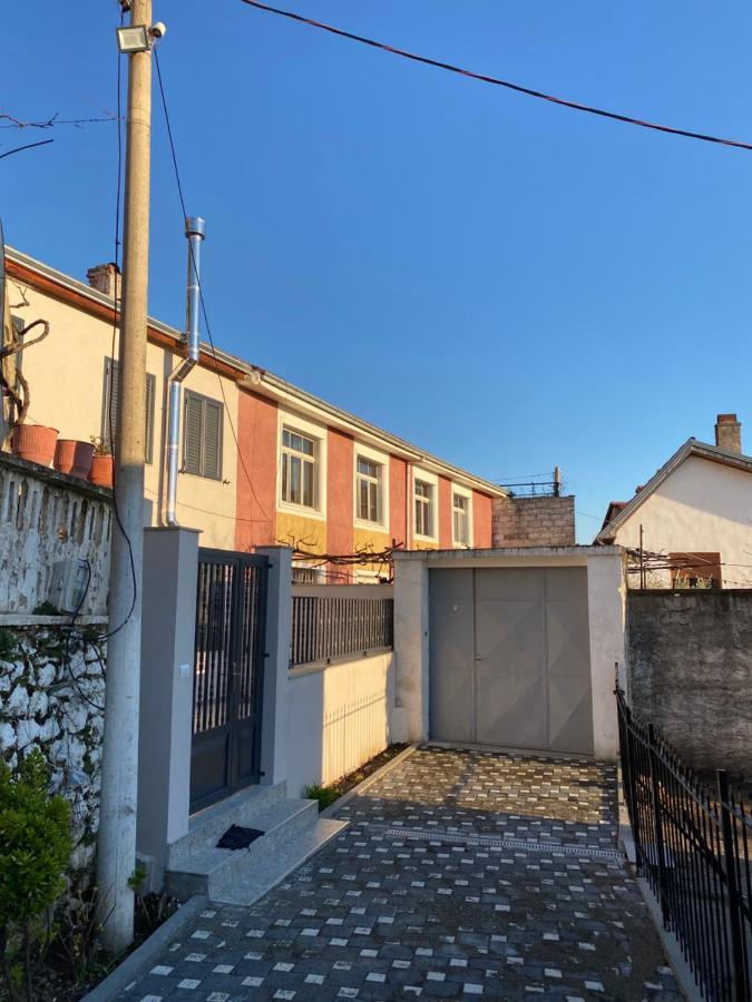 Vila Llulla Krujë 외부 사진