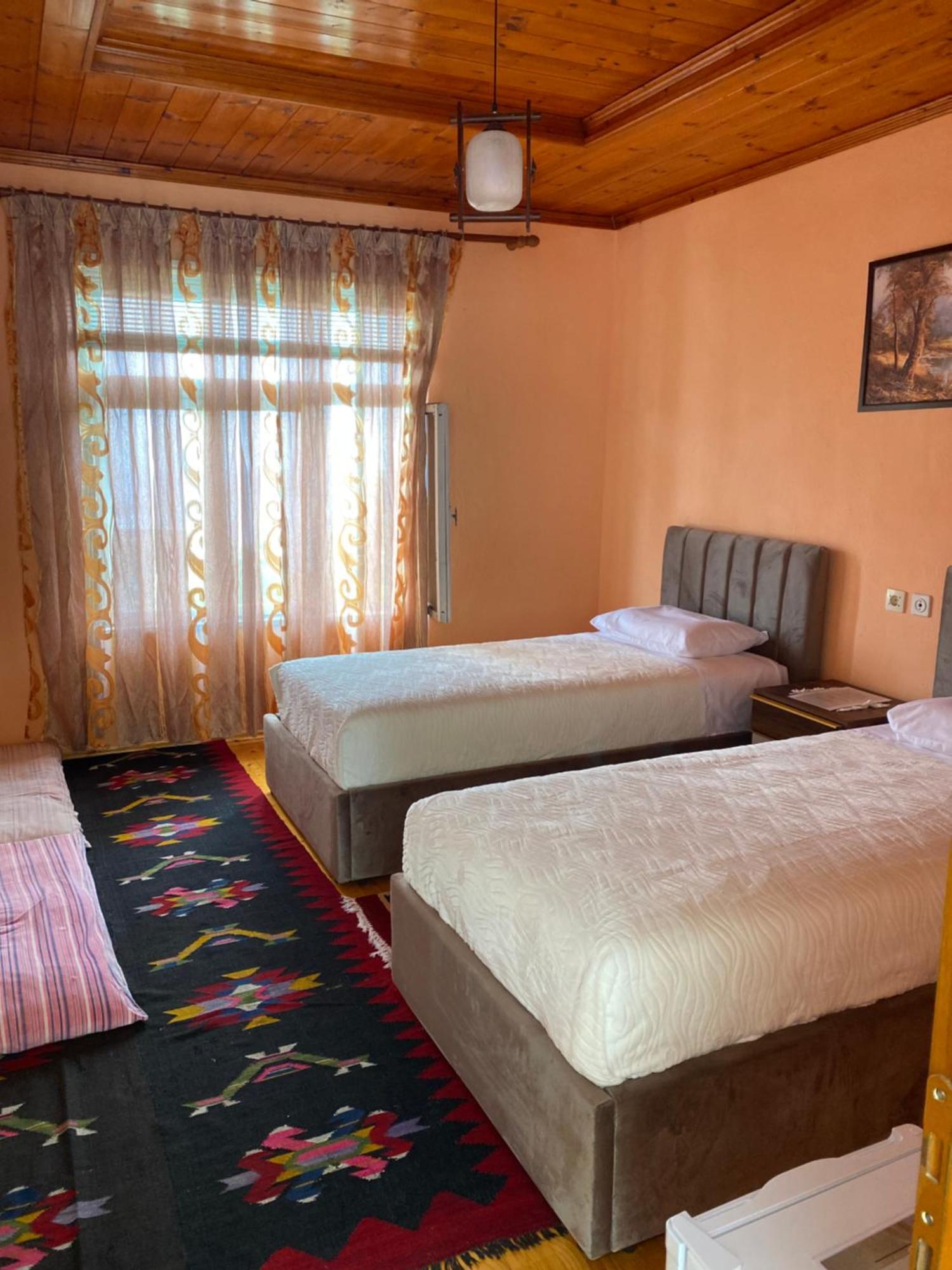 Vila Llulla Krujë 외부 사진
